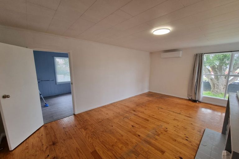 Photo of property in 13 Wroughton Crescent, Otara, Auckland, 2023