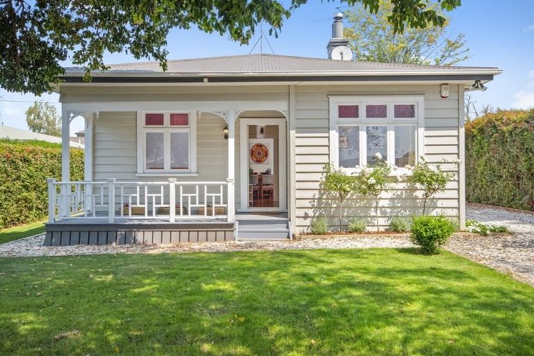 Photo of property in 98a Victoria Street, Pukekohe, 2120