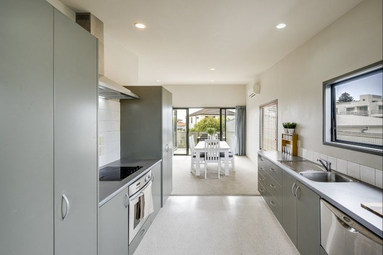 Photo of property in 17 Barry Street, Ahuriri, Napier, 4110