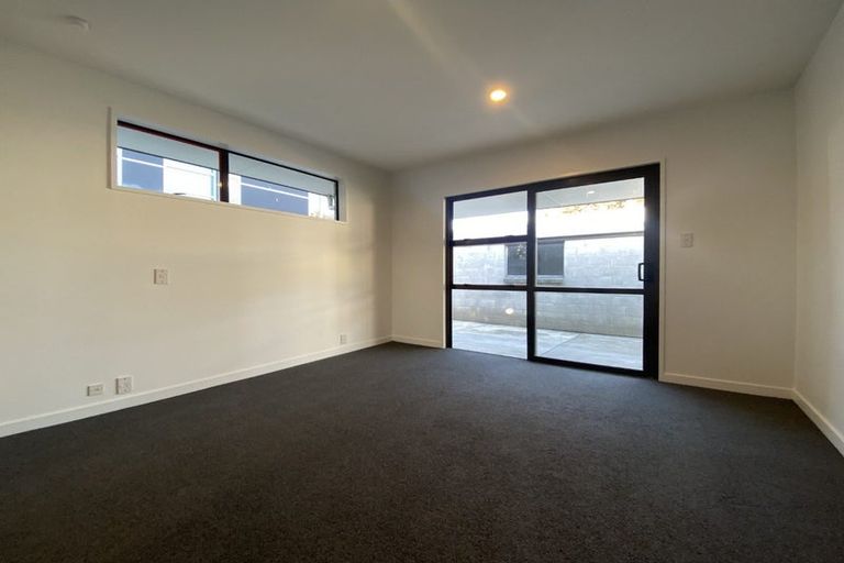 Photo of property in 3/28 Oxley Avenue, St Albans, Christchurch, 8014