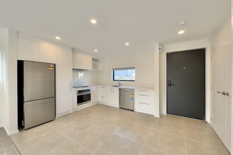 Photo of property in 11 Clementine Lane, Mount Pleasant, Christchurch, 8081