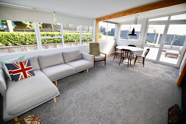 Photo of property in 22 Windsor Road, Maeroa, Hamilton, 3200