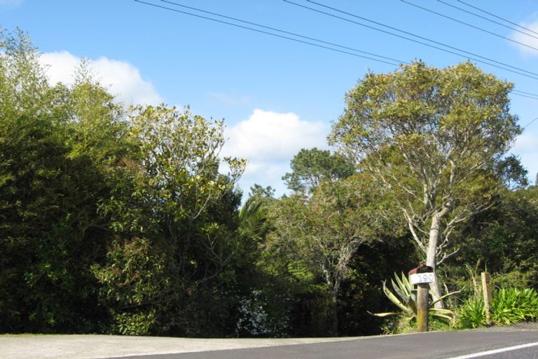 Photo of property in 190 Forest Hill Road, Waiatarua, Auckland, 0612