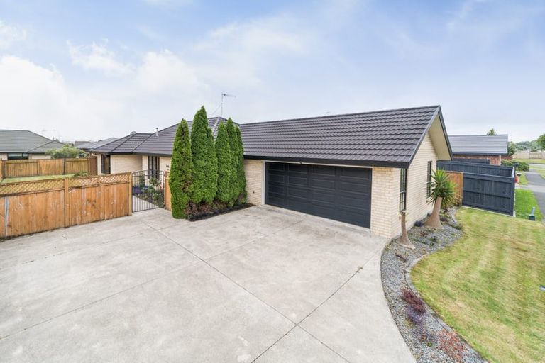 Photo of property in 47 Branigan Parade, Kelvin Grove, Palmerston North, 4414