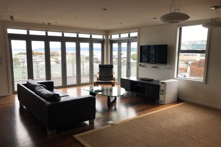 Photo of property in 14/208 Jackson Street, Petone, Lower Hutt, 5012