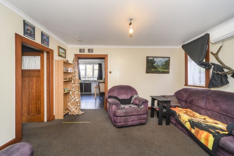 Photo of property in 12 Douglas Street, West End, Palmerston North, 4412
