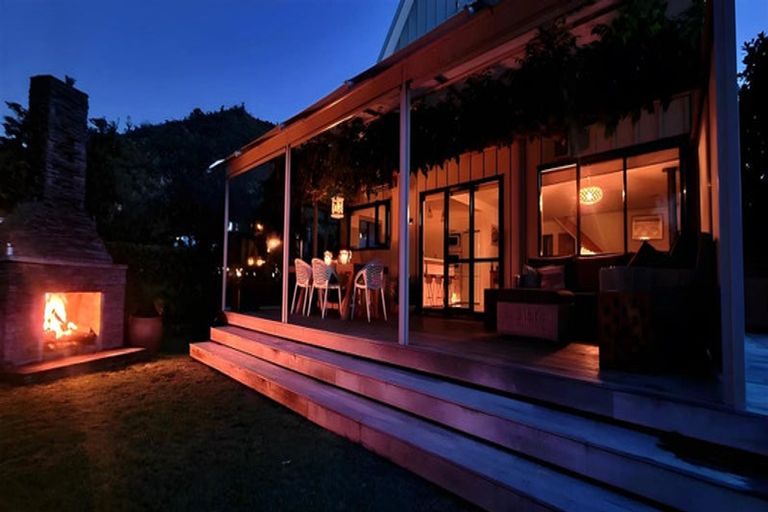 Photo of property in 103 Pacific Parade, Matarangi, Whitianga, 3592