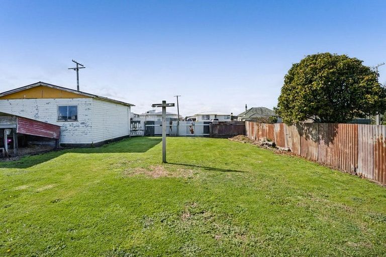 Photo of property in 60 Kapuni Street, Manaia, 4612