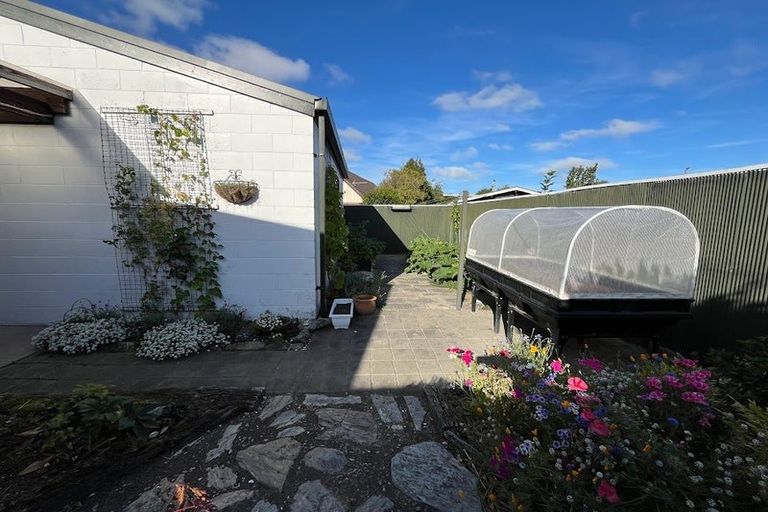 Photo of property in 26 Fernbrook Place, Mairehau, Christchurch, 8013