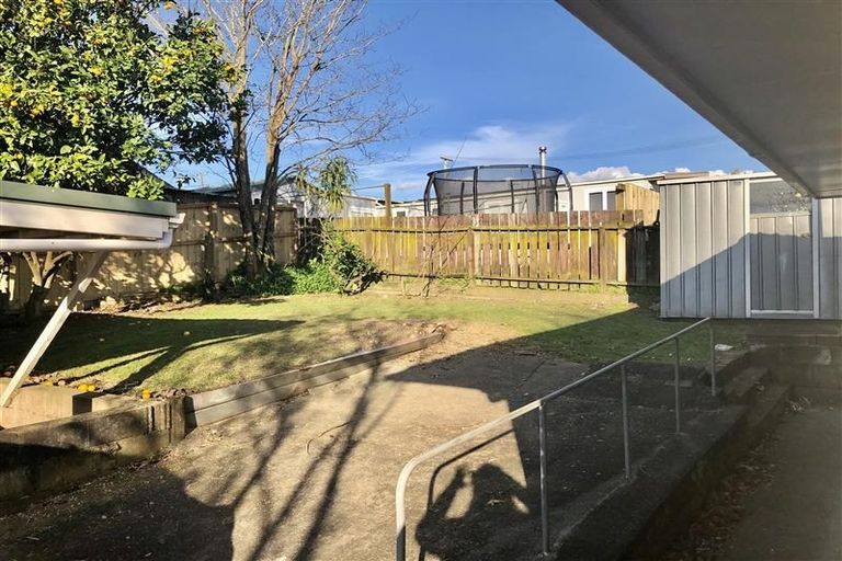 Photo of property in 1/10a View Road, Papakura, 2110