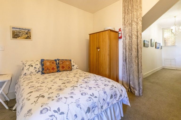 Photo of property in 20 Brewster Street, Bluff Hill, Napier, 4110