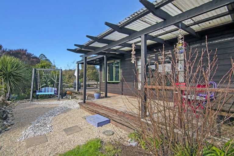 Photo of property in 2313 Takaka-collingwood Highway, Collingwood, 7073