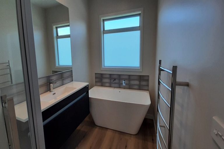 Photo of property in 23 Monowai Street, Poraiti, Napier, 4112