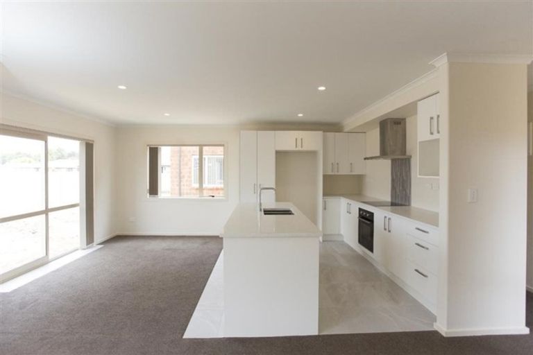 Photo of property in 21 Charlotte Crescent, Dinsdale, Hamilton, 3204