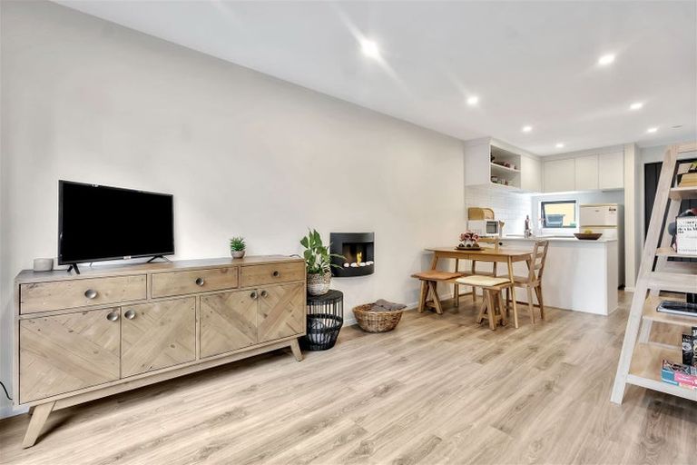 Photo of property in 12 Ivy Nola Way, Henderson, Auckland, 0612