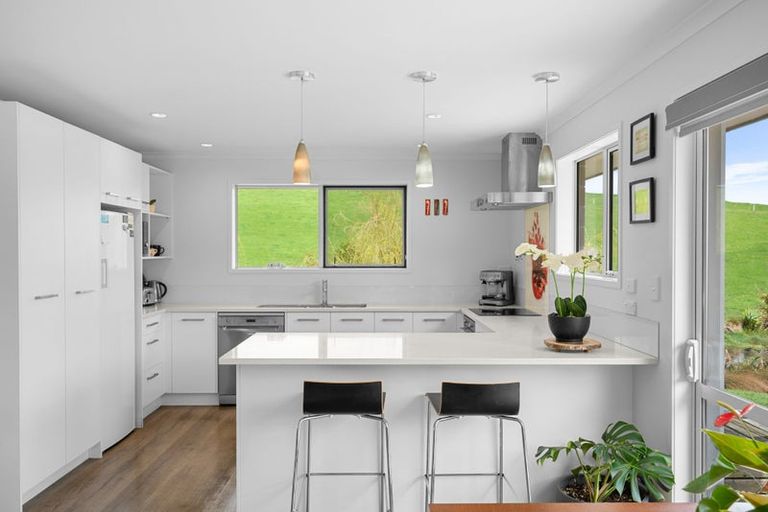 Photo of property in 22 Seascape Crescent, Waipu, 0582