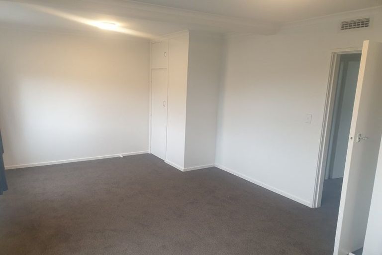 Photo of property in 48-50 Calabar Road, Miramar, Wellington, 6022