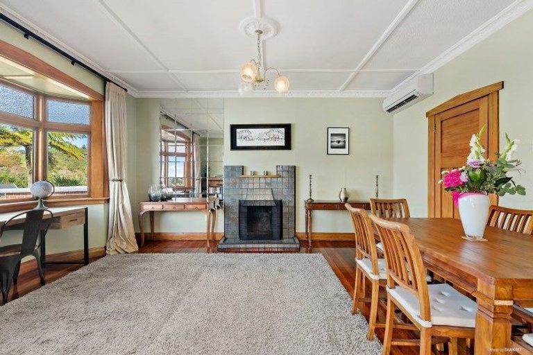 Photo of property in 20 Barton Terrace, Thorndon, Wellington, 6011
