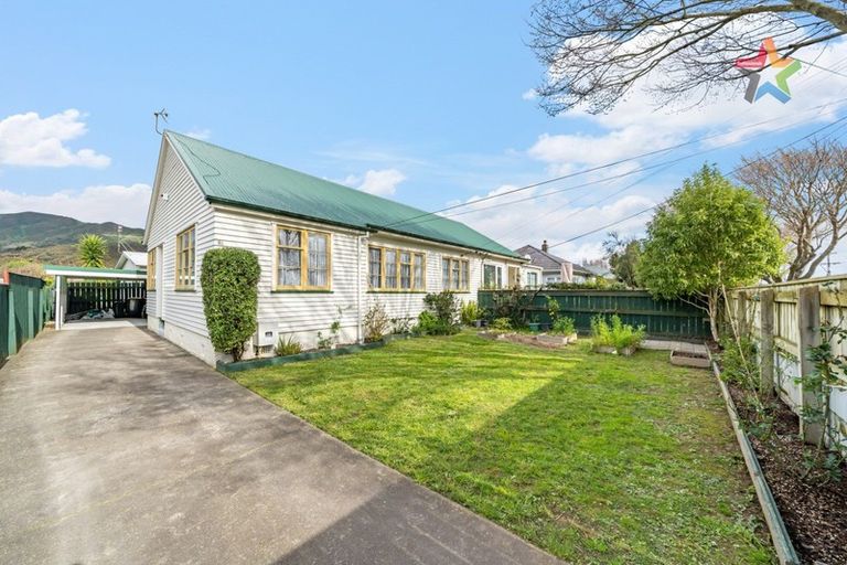 Photo of property in 80 Naenae Road, Naenae, Lower Hutt, 5011