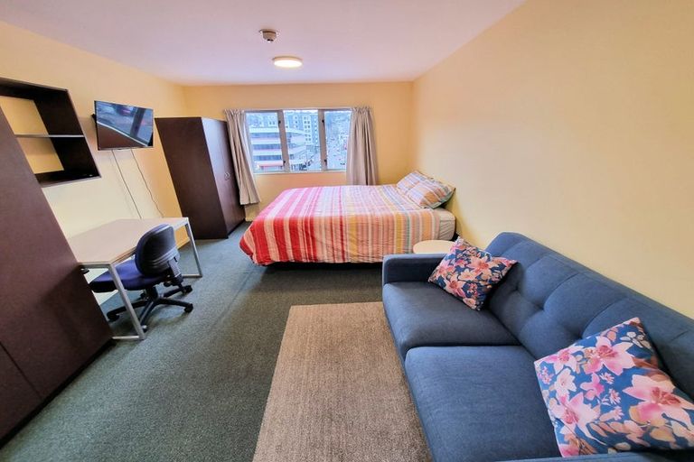 Photo of property in Martin Square Apartments, 411/20 Martin Square, Te Aro, Wellington, 6011