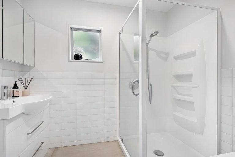 Photo of property in 19j Kabul Street, Khandallah, Wellington, 6035