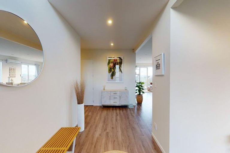 Photo of property in 12 Ruth Craig Place, Stanmore Bay, Whangaparaoa, 0932