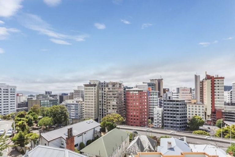 Photo of property in 21af1 Talavera Terrace, Kelburn, Wellington, 6012