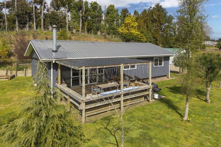 Photo of property in 589 Rangiuru Road, Rangiuru, Te Puke, 3188