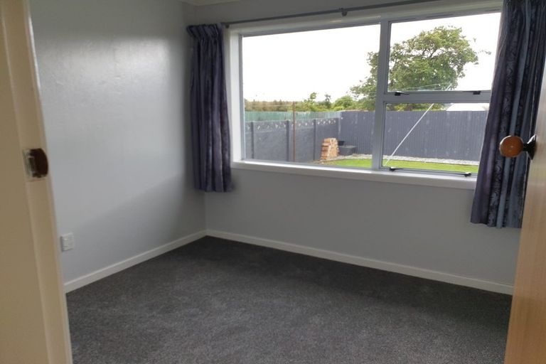 Photo of property in 6 Stephens Street, Waikiwi, Invercargill, 9810