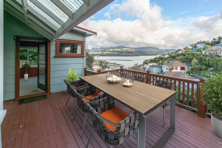 Photo of property in 37a Jacksons Road, Lyttelton, 8082