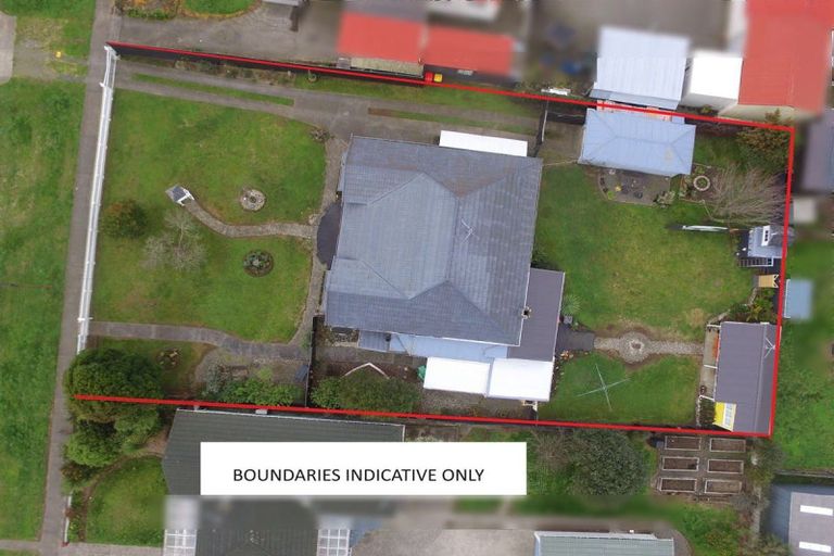 Photo of property in 36 Robinson Street, Foxton, 4814