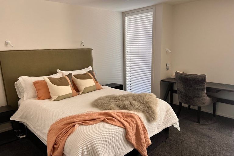 Photo of property in 10 Mccaw Mews, Wanaka, 9305