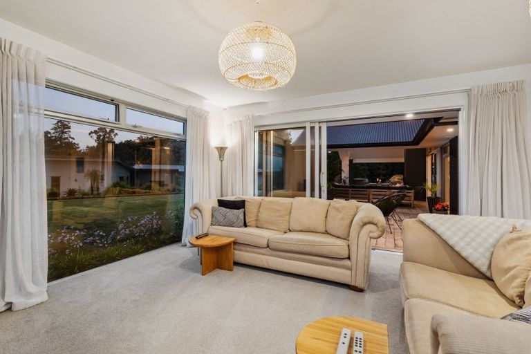 Photo of property in 140 Karanui Road, Te Kamo, Kamo, 0185