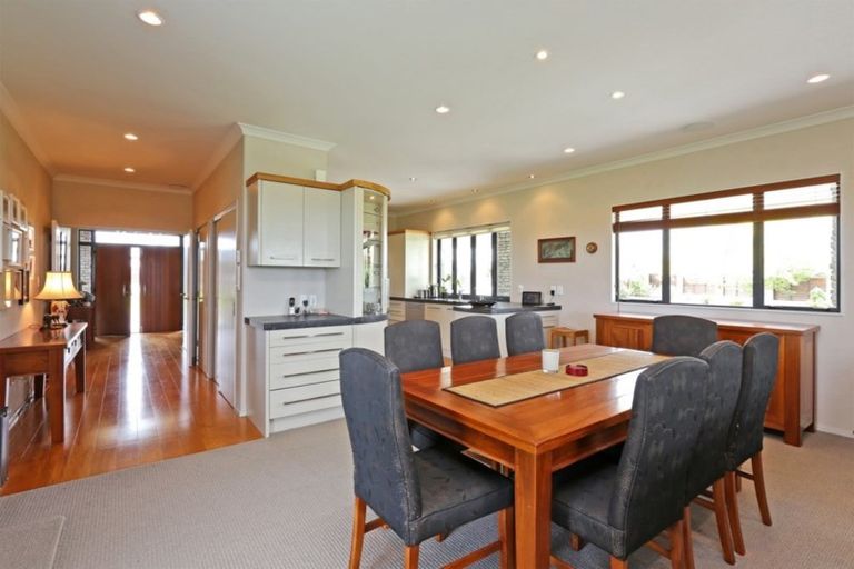 Photo of property in 225 Porangahau Road, Waipukurau, 4200