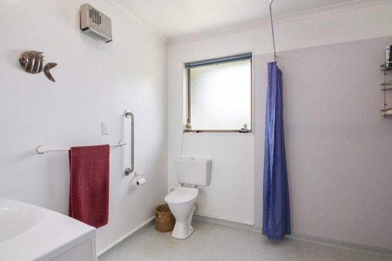 Photo of property in 12 Allport Place, Stoke, Nelson, 7011