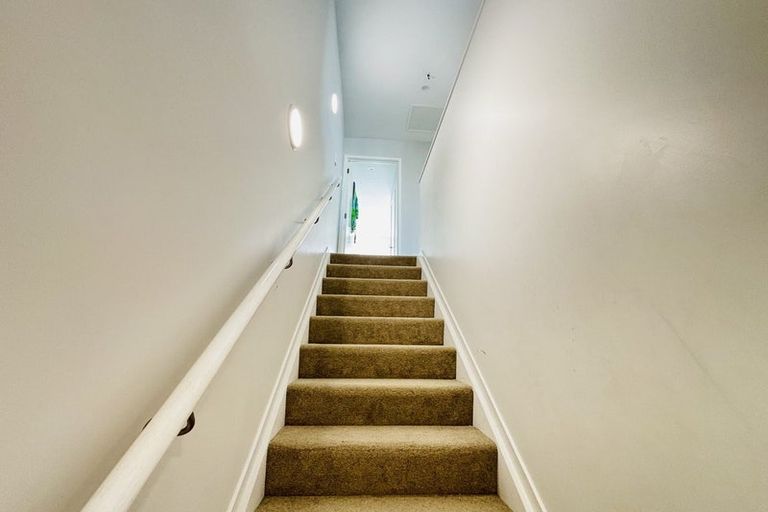 Photo of property in 50 Tima Lane, Mangere Bridge, Auckland, 2022