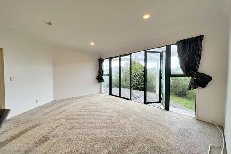 Photo of property in 6 Sharples Place, Somerville, Auckland, 2014