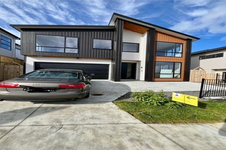Photo of property in 30 Black Shed Road, Flat Bush, Auckland, 2019