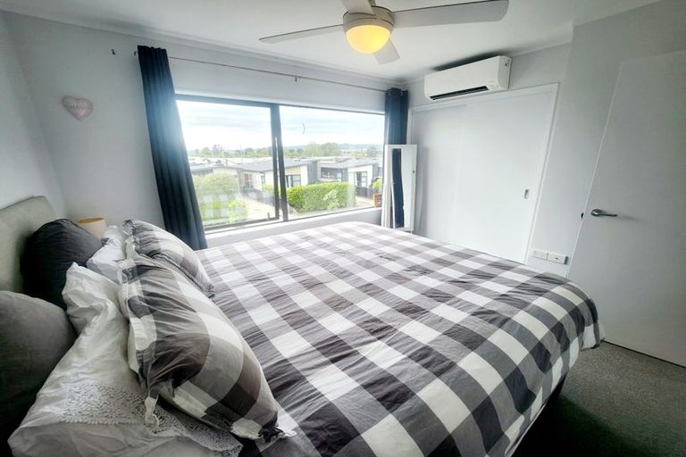 Photo of property in 89 Battalion Drive, Papakura, 2110