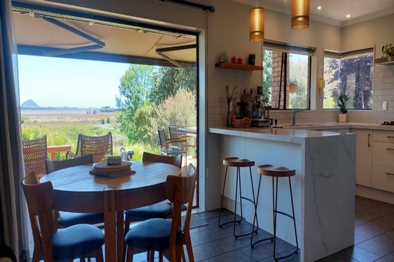 Photo of property in 652c Welcome Bay Road, Waitao, Tauranga, 3175