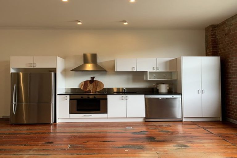 Photo of property in Hannahs Warehouse, 20/13 Leeds Street, Te Aro, Wellington, 6011
