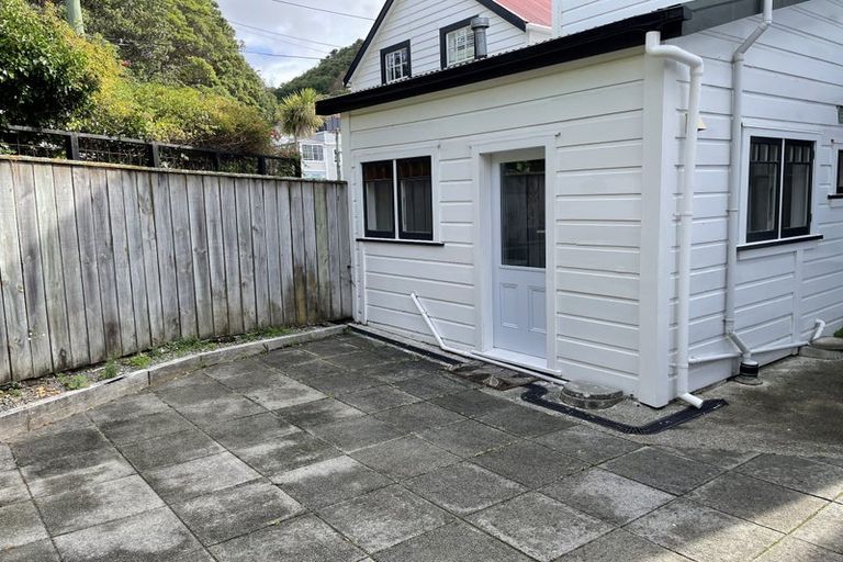 Photo of property in 295 Tinakori Road, Thorndon, Wellington, 6011