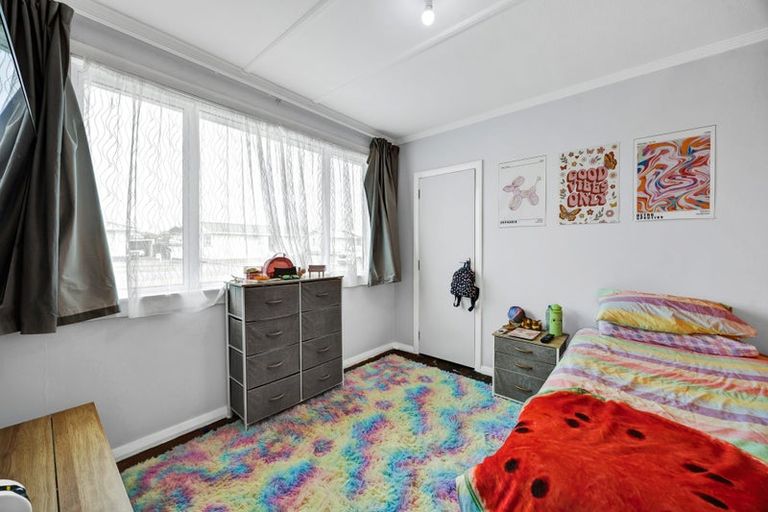 Photo of property in 150 Miranda Street, Stratford, 4332