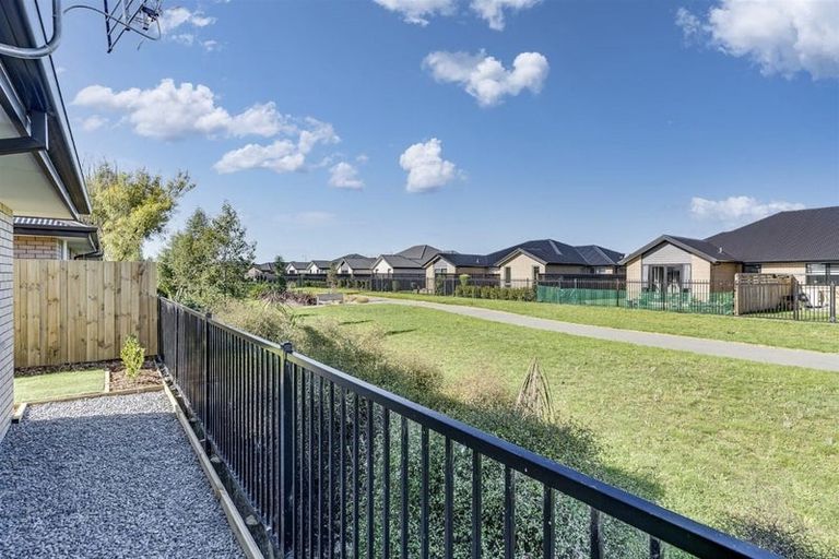 Photo of property in 4 Akiraho Lane, Halswell, Christchurch, 8025