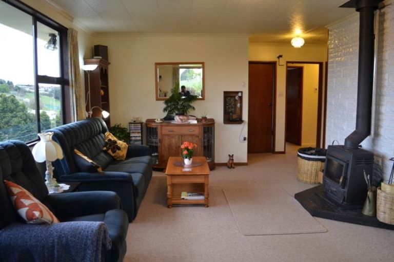 Photo of property in 42 Jessop Street, South Hill, Oamaru, 9400
