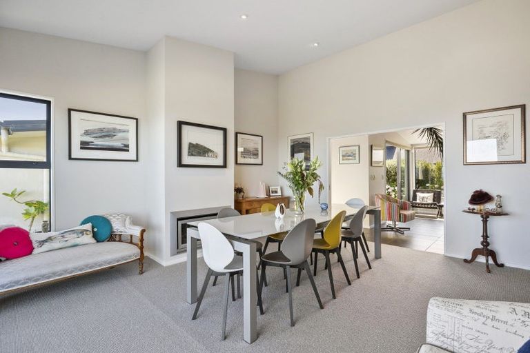 Photo of property in 25 Highgrove, Saint Clair, Dunedin, 9012