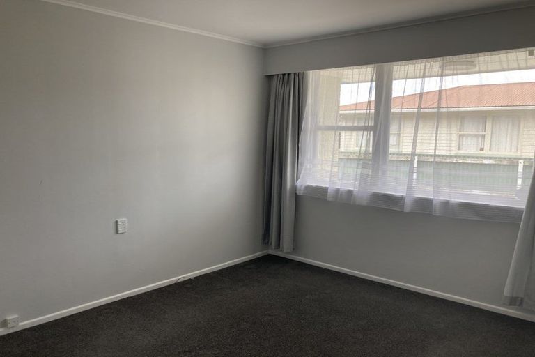 Photo of property in 17a Heather Grove, Fairfield, Lower Hutt, 5011