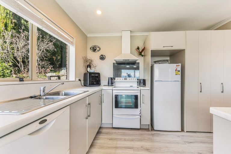 Photo of property in 10 Essex Terrace, Stoke, Nelson, 7011