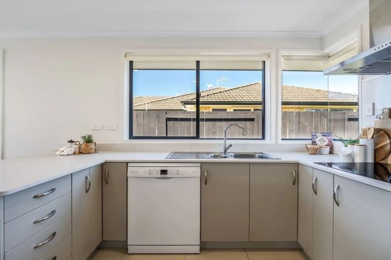 Photo of property in 719 Gloucester Road, Papamoa Beach, Papamoa, 3118