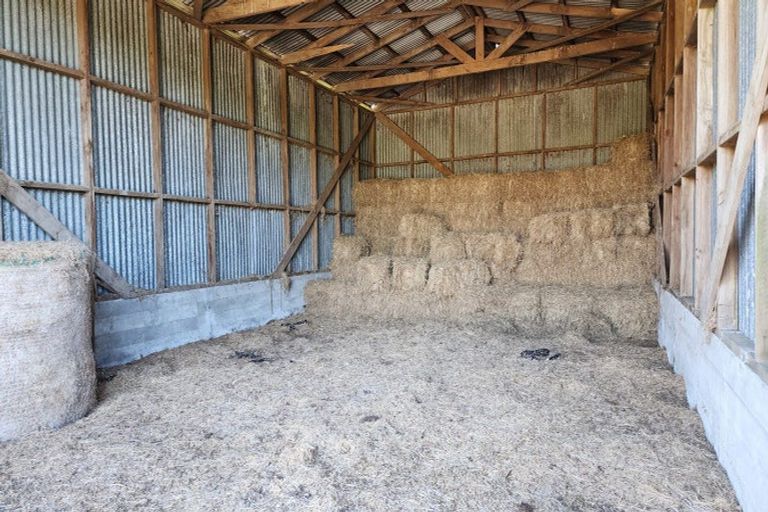 Photo of property in 868 Upland Road, Egmont Village, New Plymouth, 4372